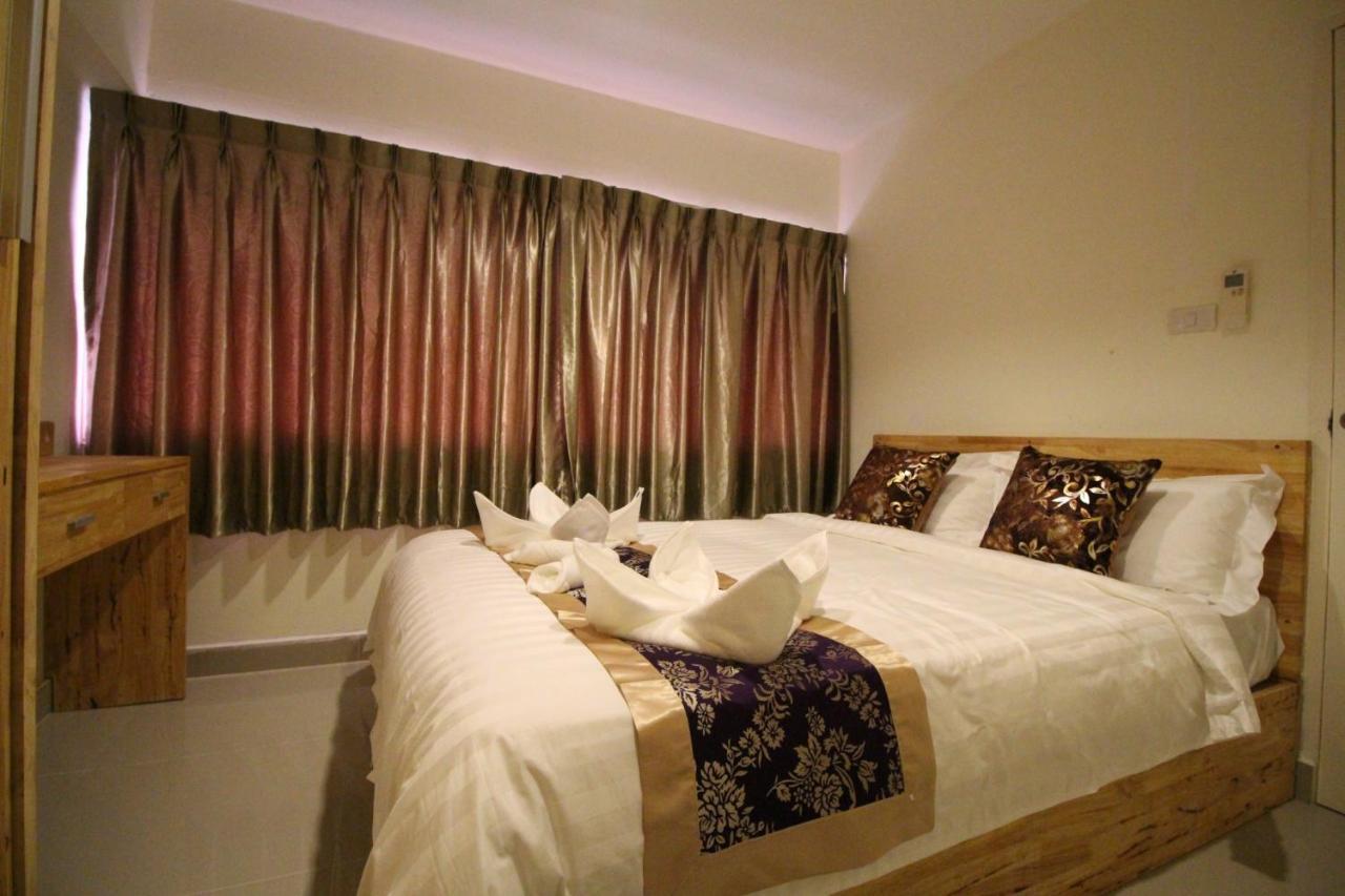 Lee Place Phatthanakan Condo Bangkok Exterior photo