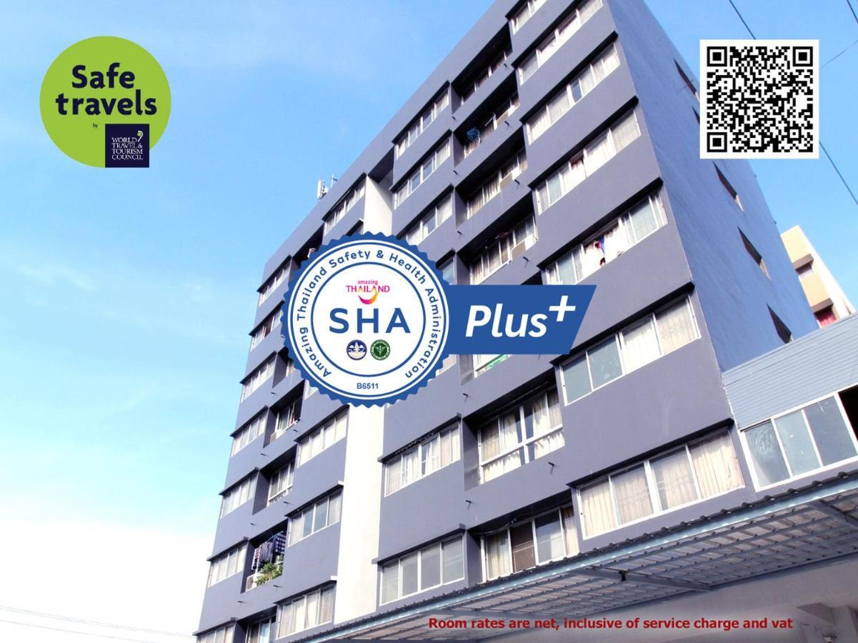 Lee Place Phatthanakan Condo Bangkok Exterior photo
